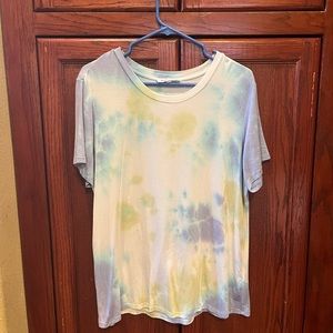 Blue-hue tie-die t-shirt
